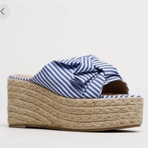 ***SOLD*** Pleats Striped Mule Wedges
